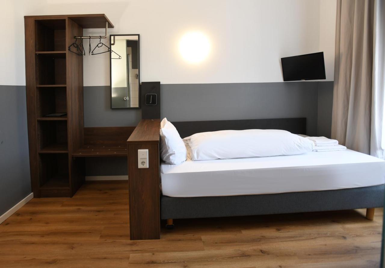 Hotel Apadana Frankfurt Frankfurt am Main Dış mekan fotoğraf