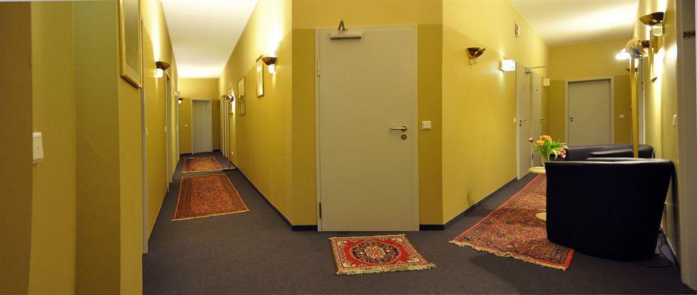 Hotel Apadana Frankfurt Frankfurt am Main Dış mekan fotoğraf