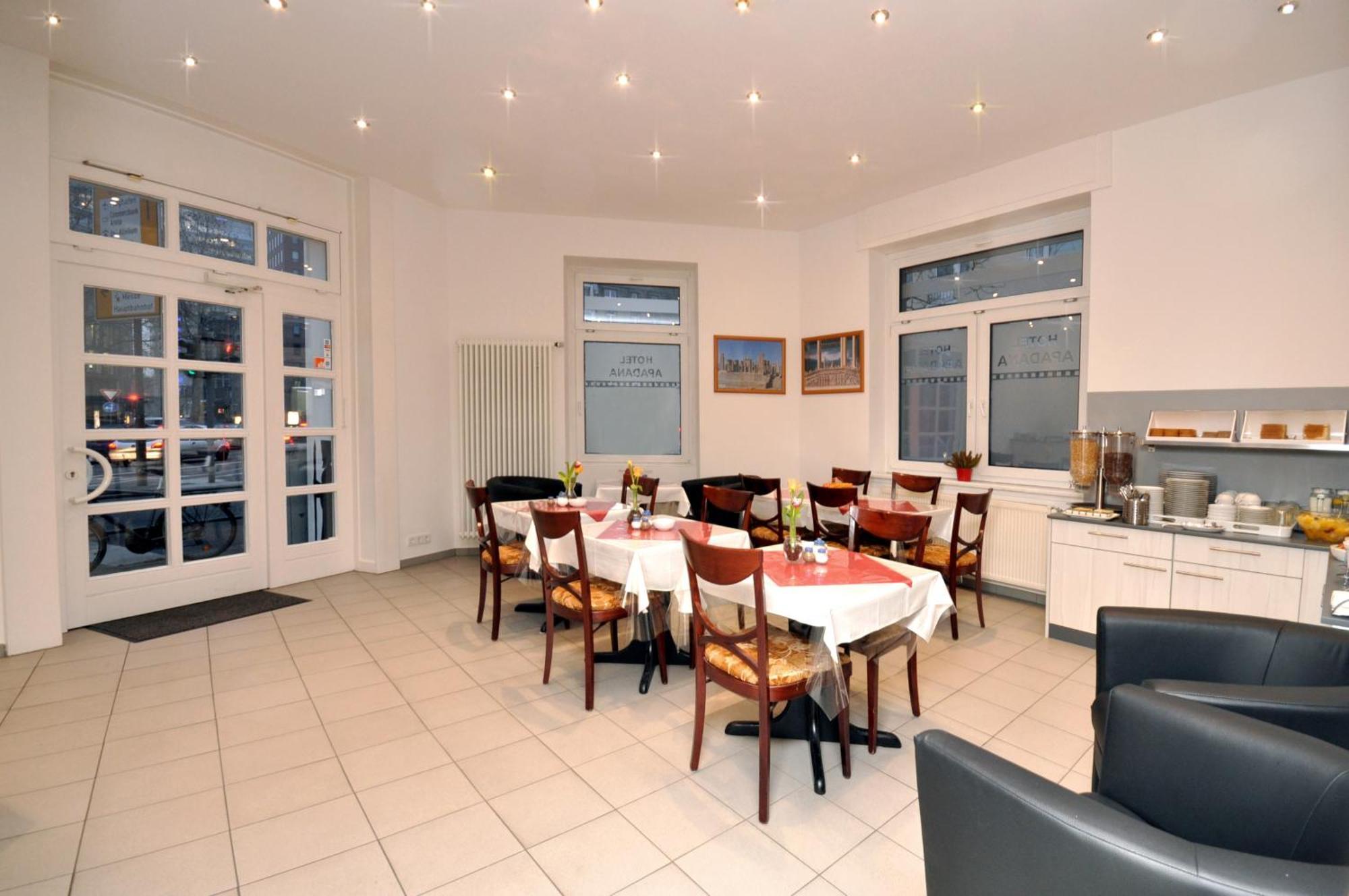 Hotel Apadana Frankfurt Frankfurt am Main Dış mekan fotoğraf
