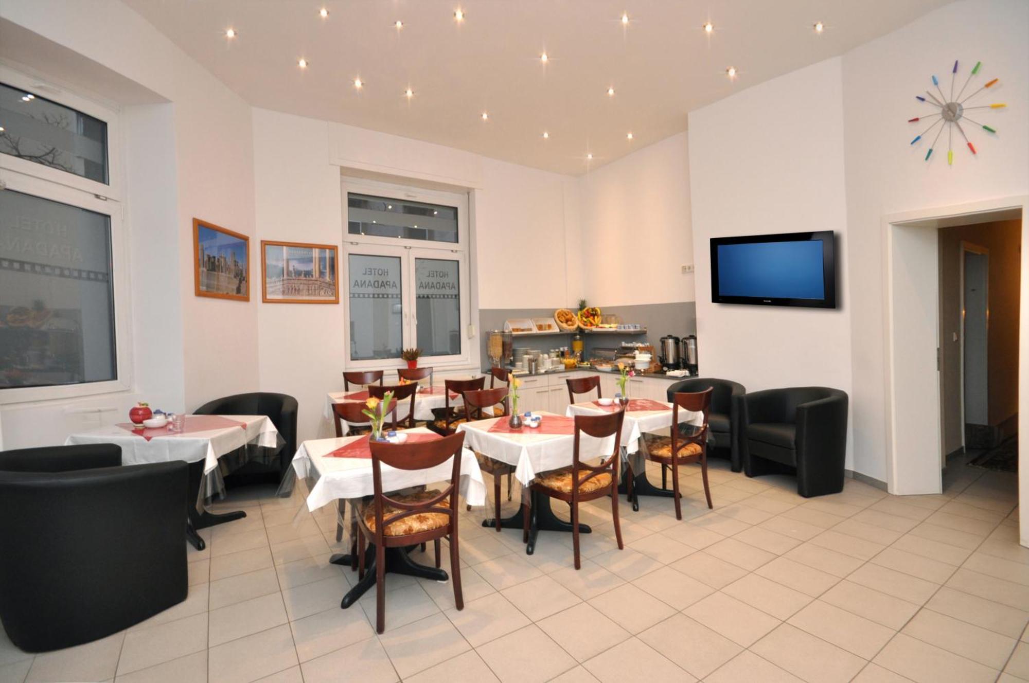 Hotel Apadana Frankfurt Frankfurt am Main Dış mekan fotoğraf