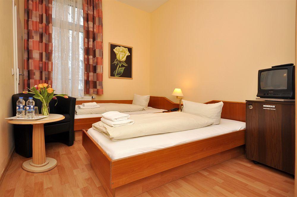 Hotel Apadana Frankfurt Frankfurt am Main Dış mekan fotoğraf